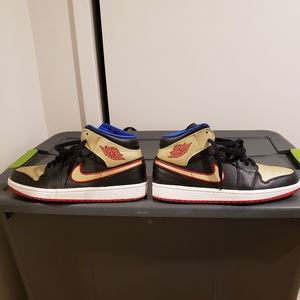 MENS JORDAN 1 MID(NO ORIGINAL BOX)